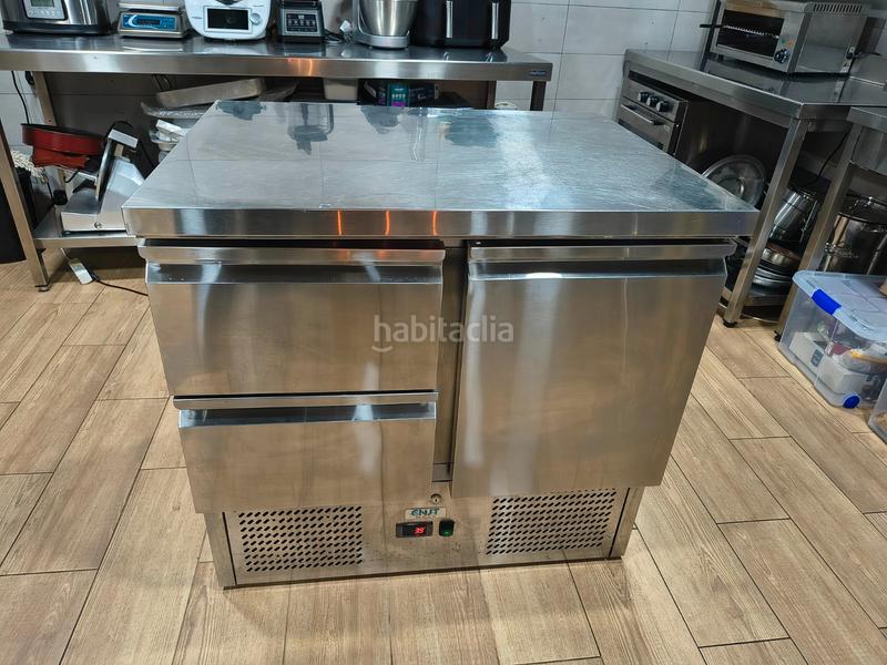 Foto df23b457-e40e-4f6e-a4a1-e00019518eca. Pas-de-porte local commercial avec chauffage dans Centre-Estació Gavà