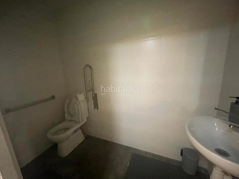 Foto c71564e7-b14b-4bd9-bc71-be97656398f4. Pas-de-porte local commercial avec chauffage dans Sant Antoni Barcelona