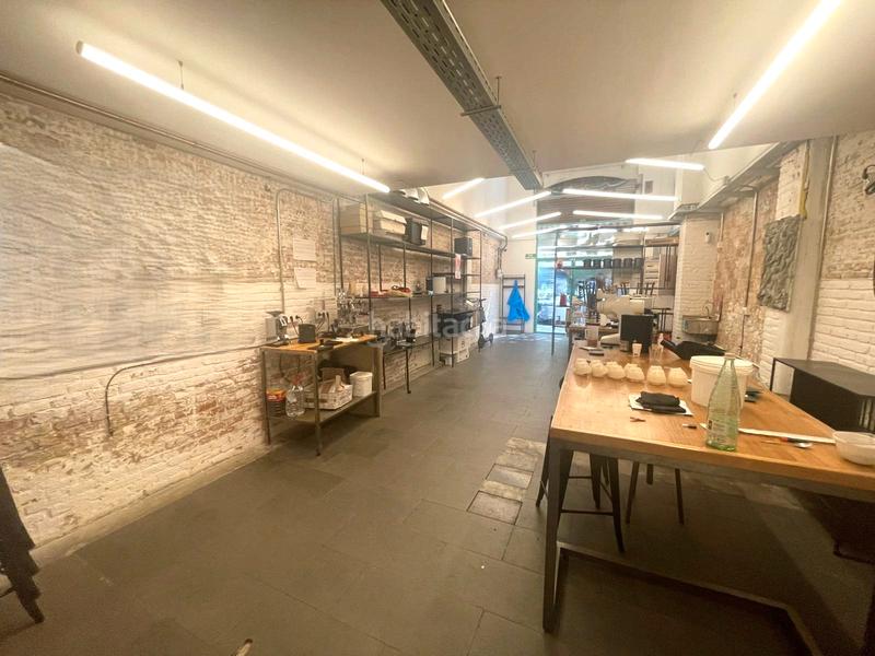 Foto 9da21768-dd29-4c5f-9f80-70e2456a783b. Transfer business premise with heating in Sant Antoni Barcelona