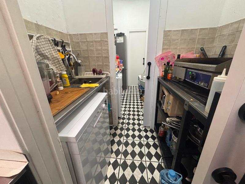 Foto 9b39778e-ad49-4e1a-8739-b5b430f7306f. Trapasso locale commerciale con riscaldamento in La Vila Olímpica del Poblenou Barcelona