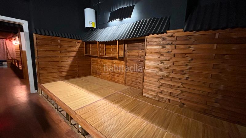 Foto 0e446acc-f7f2-416c-a1bb-15fd2fb94ee1. Pas-de-porte local commercial avec chauffage dans Vila de Gràcia Barcelona