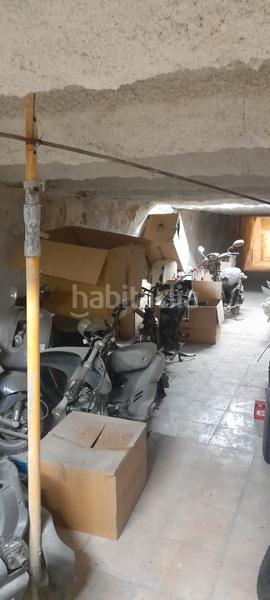 Foto 0ec951b6-957a-40b1-8bbd-3ce7ef85c45e. Traspaso local comercial traspaso taller mecánico de motos en eixample , en Barcelona