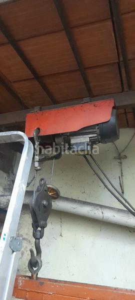 Foto abad10fc-32ba-4dd7-ba13-748a22de4763. Traspaso local comercial traspaso taller mecánico de motos en eixample , en Barcelona