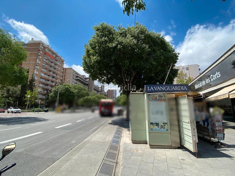 Foto f78aaf3b-2b0f-4e15-88f8-3acb138b6d48. Traspàs local comercial amb calefacció a Barri de les Corts Barcelona