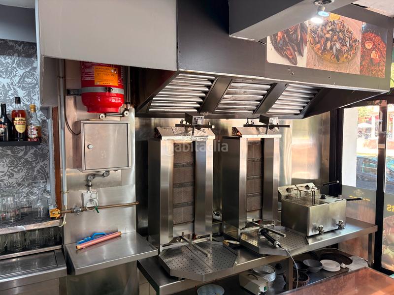 Foto eb072098-67b8-49ee-b0e4-c389440bbd57. Pas-de-porte local commercial avec chauffage dans Diagonal-Colomeres Gavà