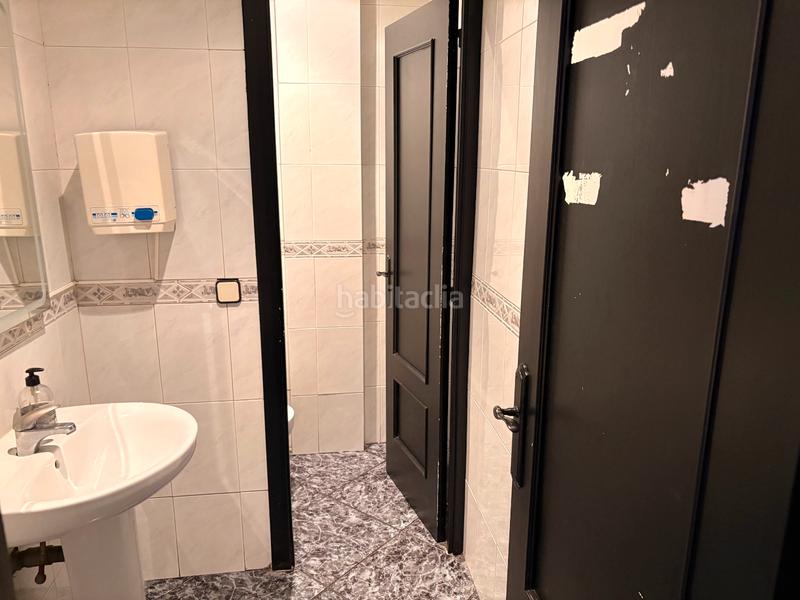 Foto 2a271c4b-407c-4498-868c-c24c6a322ae9. Traspàs local comercial amb calefacció a Sant Joan Vilanova i la Geltrú