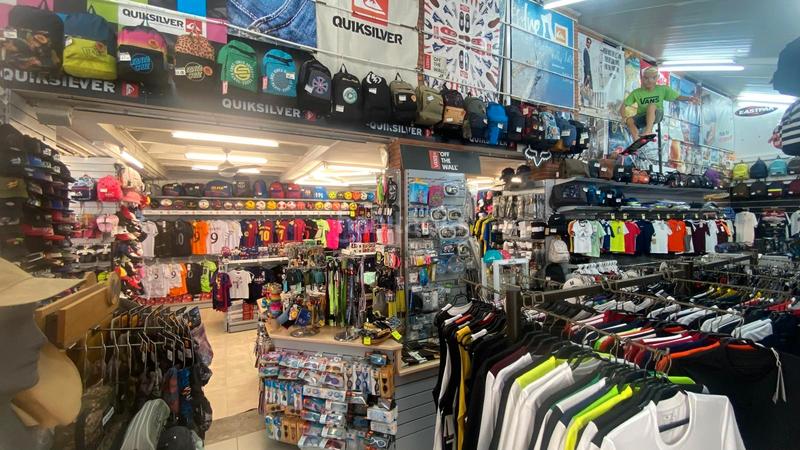 Foto 5cfccde2-9d17-4d99-a722-5f6876144db1. Traspàs local comercial amb calefacció a Els Pins Blanes