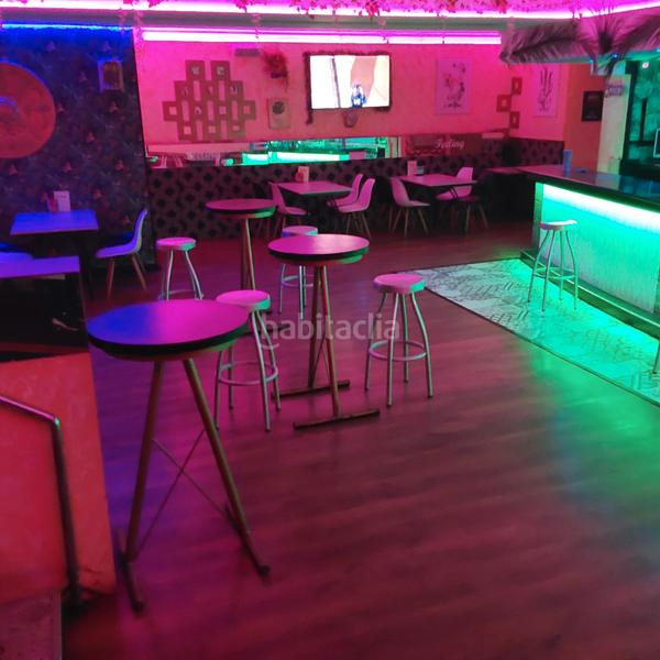 Foto dab65dd4-7a58-44c0-9a77-b1a5c6fc7935. Traspàs local comercial amb calefacció a Gràcia Sabadell