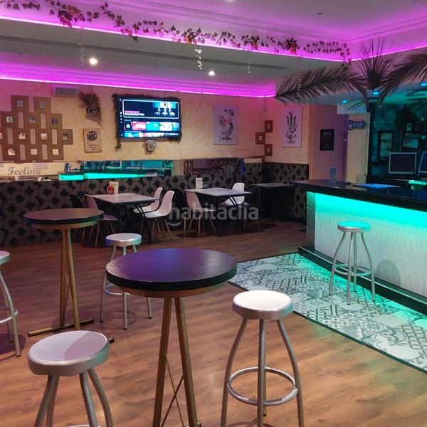 Foto f9a43d41-8ade-40e1-b6f2-538b333c5c89. Traspàs local comercial amb calefacció a Gràcia Sabadell