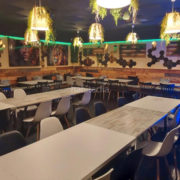 Foto 47895920-fe8d-49e2-b945-9bebf54780e0. Trapasso locale commerciale con riscaldamento in Gràcia Sabadell