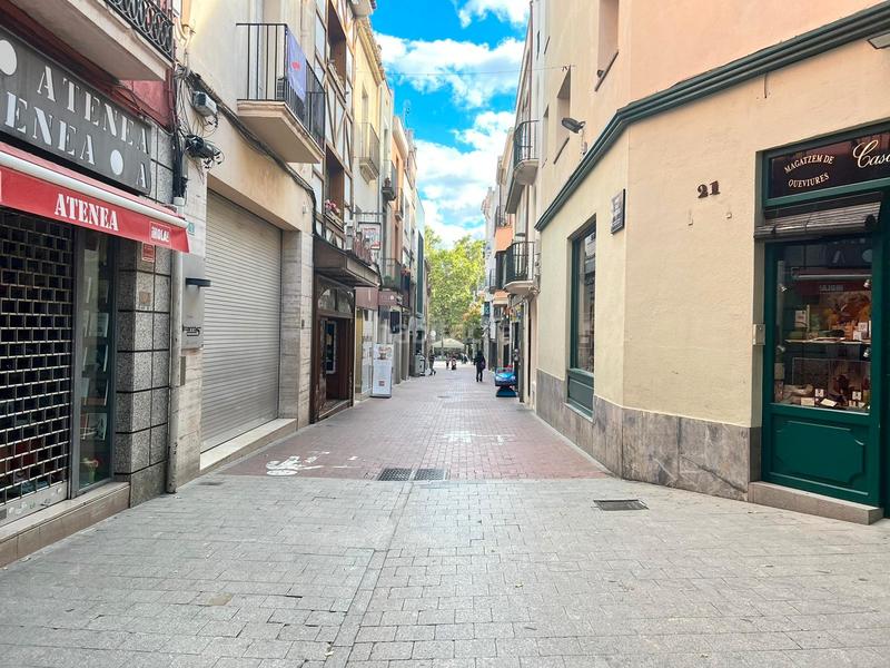 Foto d05ae5fe-b202-49a2-bf60-c6ed142e4e65. Geschäftsraum mit heizung in Barri del Centre Terrassa