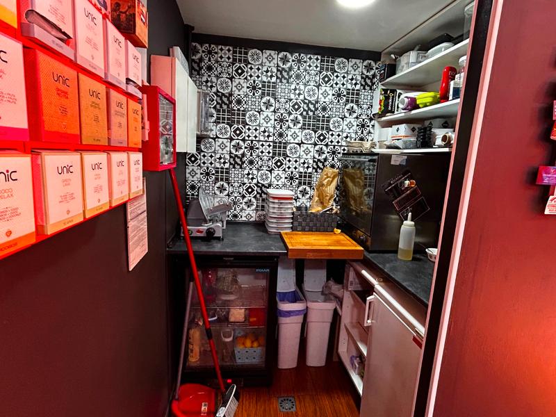 Foto 70127944-5caa-49e3-8c85-c66df104899c. Umzug geschäftsraum mit heizung in Sant Andreu de Palomar Barcelona