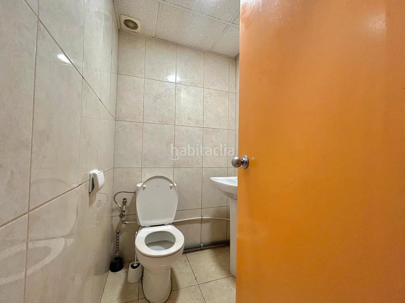 Foto a8ba1fb6-8d91-4df7-87a3-a88fab4e6aeb. Transfer business premise with heating in La Nova Esquerra de l´Eixample Barcelona