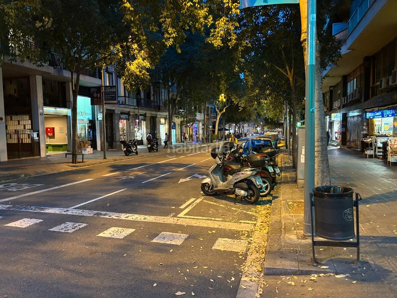 Foto dbe4508b-2624-4145-80a0-fb8657a1c3ab. Trapasso locale commerciale con riscaldamento in L´Antiga Esquerra de l´Eixample Barcelona