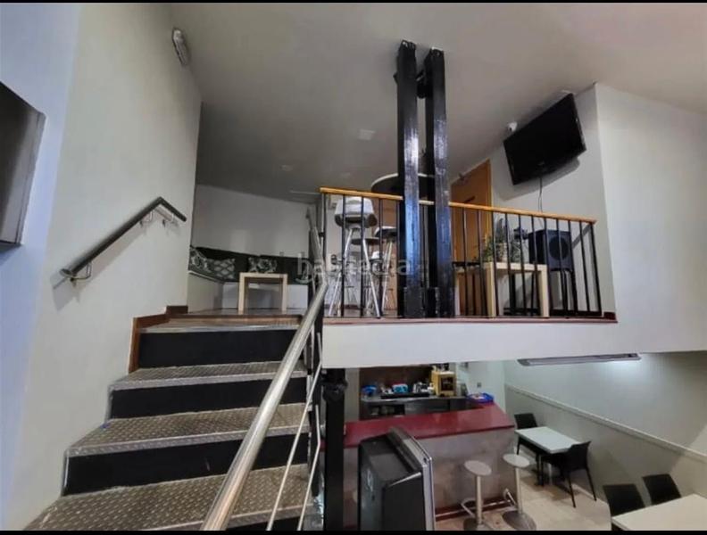 Foto 4e806466-8c78-47a4-aba6-714118cdbf7b. Transfer business premise with heating in Sants-Badal Barcelona