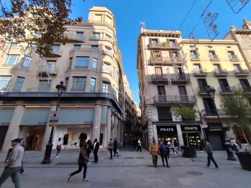 Foto 97772923-1ea9-40a7-bb91-455878fa2e6b. Traspàs local comercial amb calefacció a Gòtic Barcelona