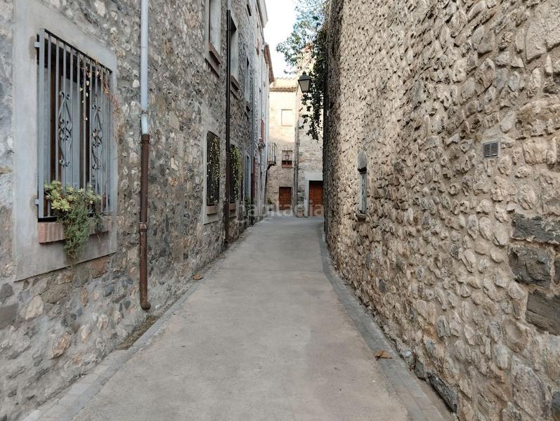 Foto cb648ac4-200b-4121-ae3e-d80513ee6285. Trapasso locale commerciale con riscaldamento in Albanyà