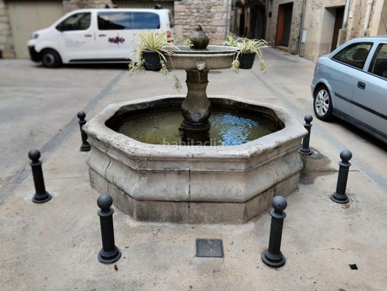 Foto cce99877-f3ce-41c0-a4af-ff32db0f117d. Trapasso locale commerciale con riscaldamento in Albanyà