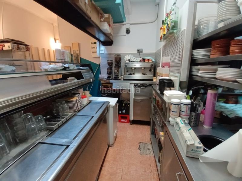 Foto 8288c0a9-e449-4855-b397-17bbb8d17cea. Pas-de-porte local commercial avec chauffage dans Horta Barcelona