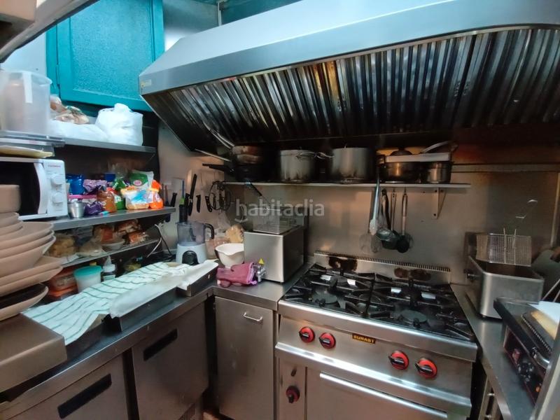 Foto 7a3470fd-5d50-4de9-b21d-bb5f4fbd6282. Traspaso local comercial traspaso bar restaurante en Horta-guinardó en Barcelona