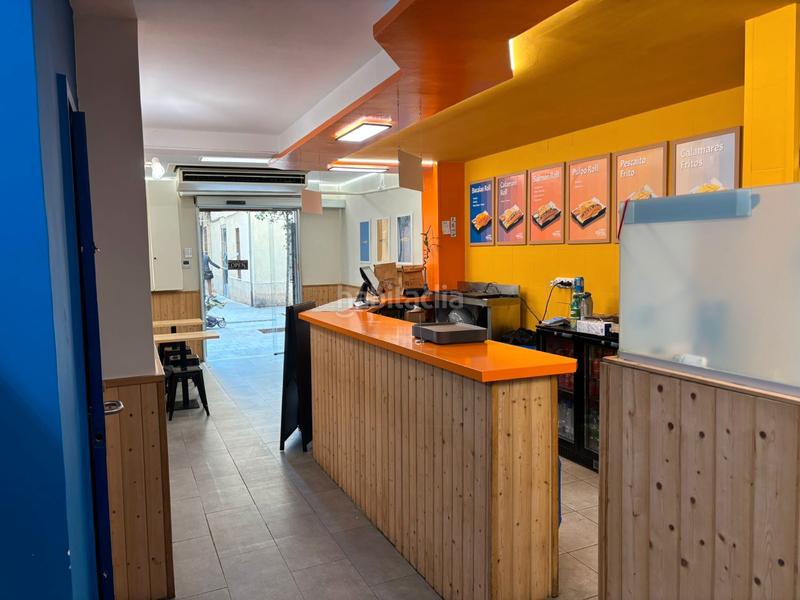 Foto 559a3003-208e-4610-9ee0-3358a8ad500a. Pas-de-porte local commercial avec chauffage dans Barceloneta Barcelona