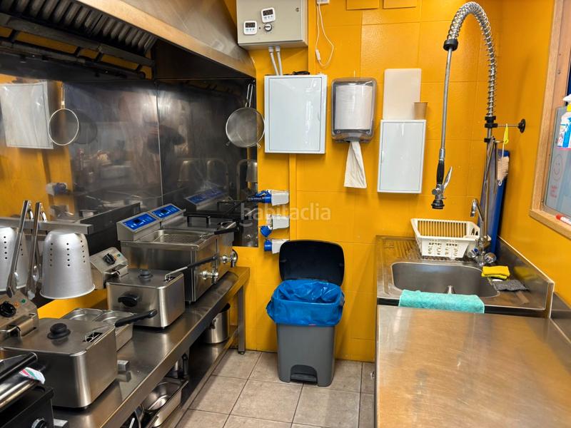 Foto af88fc67-8aee-4007-962e-41492bff6da6. Traspàs local comercial amb calefacció a Barceloneta Barcelona