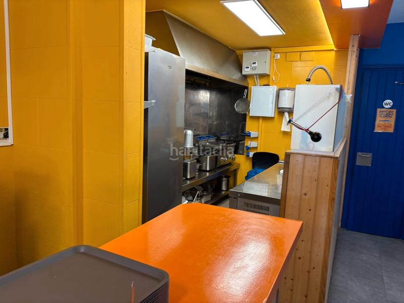 Foto 170c3fc6-f8cd-488e-9c89-8bcbe4023f42. Trapasso locale commerciale con riscaldamento in Barceloneta Barcelona