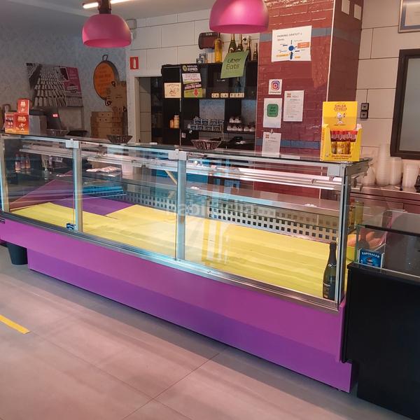 Foto 6cc2d6f6-296a-4621-87cd-89c45d70c53a. Traspaso local comercial traspaso take away en Can Llong Sabadell