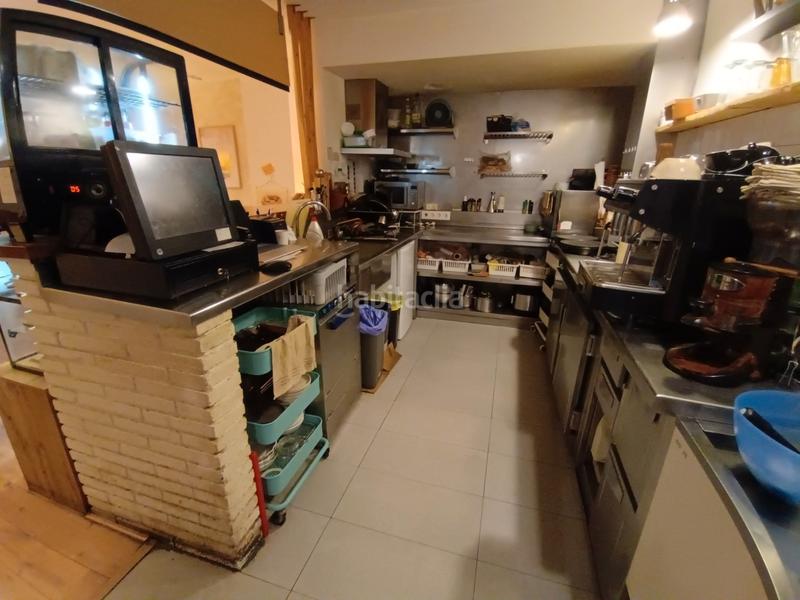 Foto facff626-1866-4d12-bb61-13533aa2f90f. Transfer business premise with heating in Barri de les Corts Barcelona