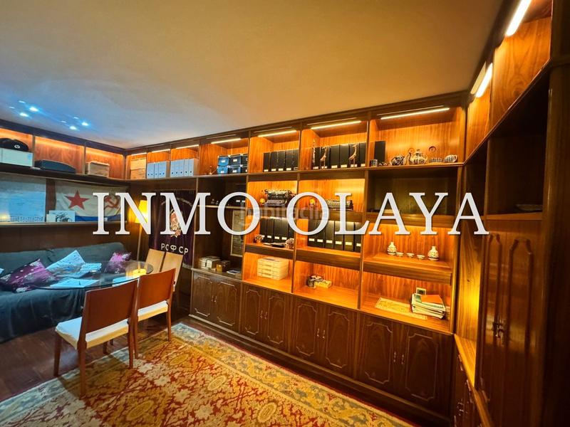 Foto 81c0f584-c96a-4292-ab24-dc7229ff24a1. Oficina amb calefacció a Barri de les Corts Barcelona