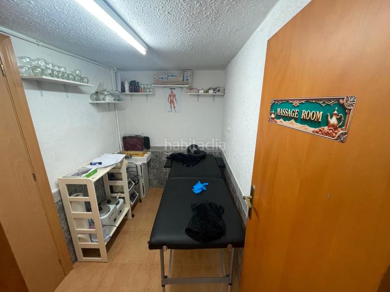 Foto 809cca59-1a03-4bb2-b3d1-dbce3b284a89. Pas-de-porte local commercial avec chauffage dans Sant Antoni Barcelona