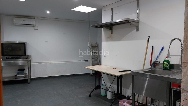 Foto 3becea1d-2ae3-4a4a-a5d3-c490d028588e. Traspàs local comercial amb calefacció a La Nova Esquerra de l´Eixample Barcelona