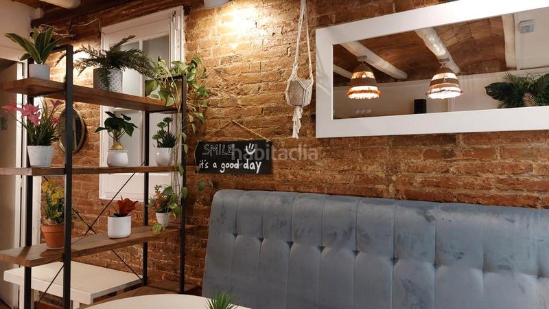 Foto 76532b1f-5f33-4952-acb7-4b4593a36197. Traspàs local comercial amb calefacció a La Nova Esquerra de l´Eixample Barcelona