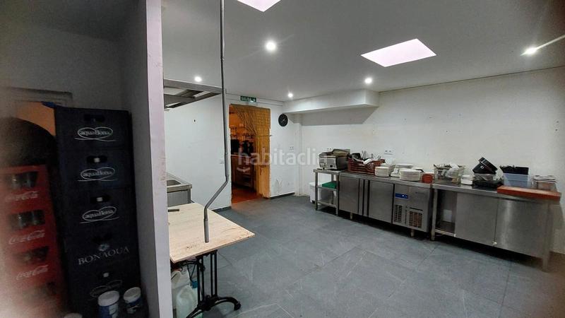 Foto a6078c01-4f7a-446c-b159-465f73cb4313. Traspàs local comercial amb calefacció a La Nova Esquerra de l´Eixample Barcelona