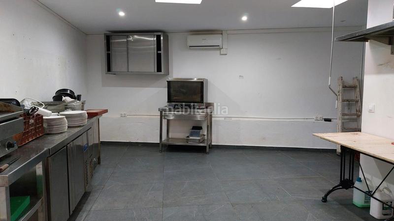 Foto ec51583f-f174-41c6-ab70-c1dc57f5f1ef. Traspàs local comercial amb calefacció a La Nova Esquerra de l´Eixample Barcelona