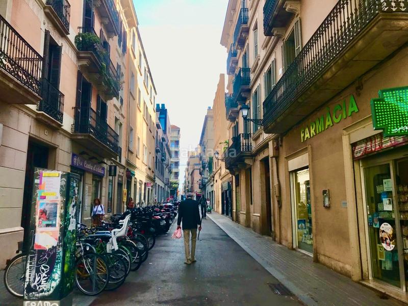 Foto 085452f6-308e-4095-b339-ef78c07fecdb. Umzug geschäftsraum mit heizung in Vila de Gràcia Barcelona