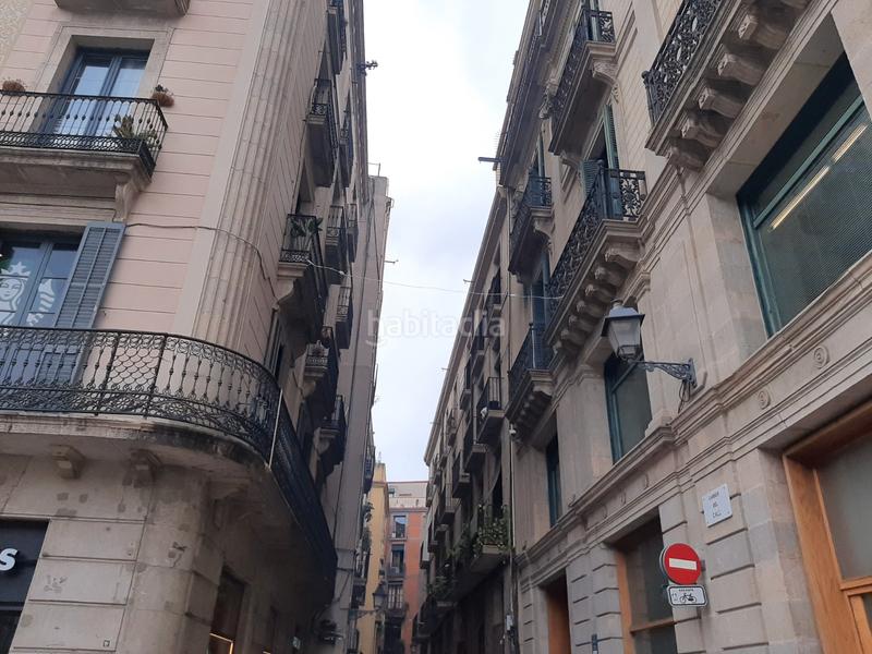 Foto 5f3aedea-6a14-409e-bb34-623f43332fb6. Pas-de-porte local commercial avec chauffage dans Raval Barcelona