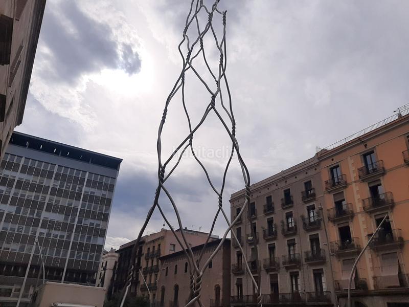 Foto a5ded65b-c44c-4a61-801b-eefc1acf2eac. Transfer business premise with heating in Raval Barcelona