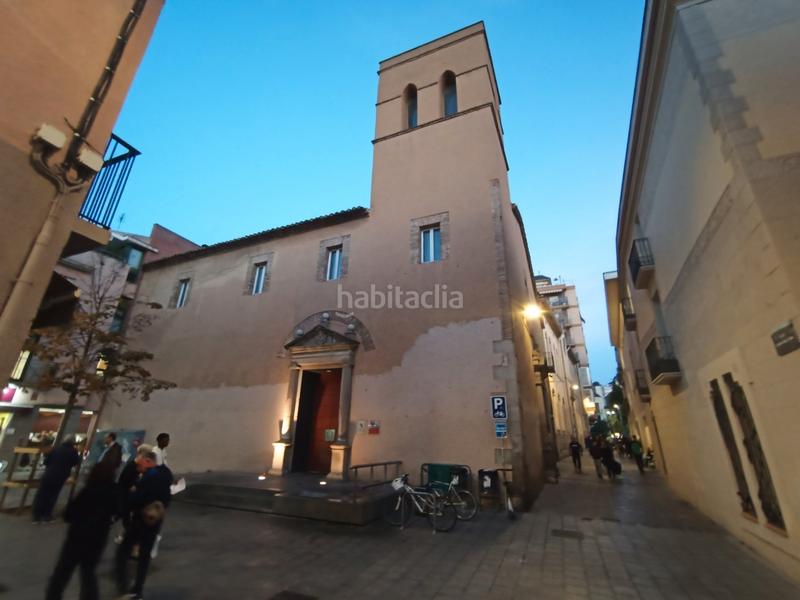 Foto e5566e5d-bce3-4e77-89e1-5e1b60c54c83. Pas-de-porte local commercial avec chauffage dans Centre Granollers