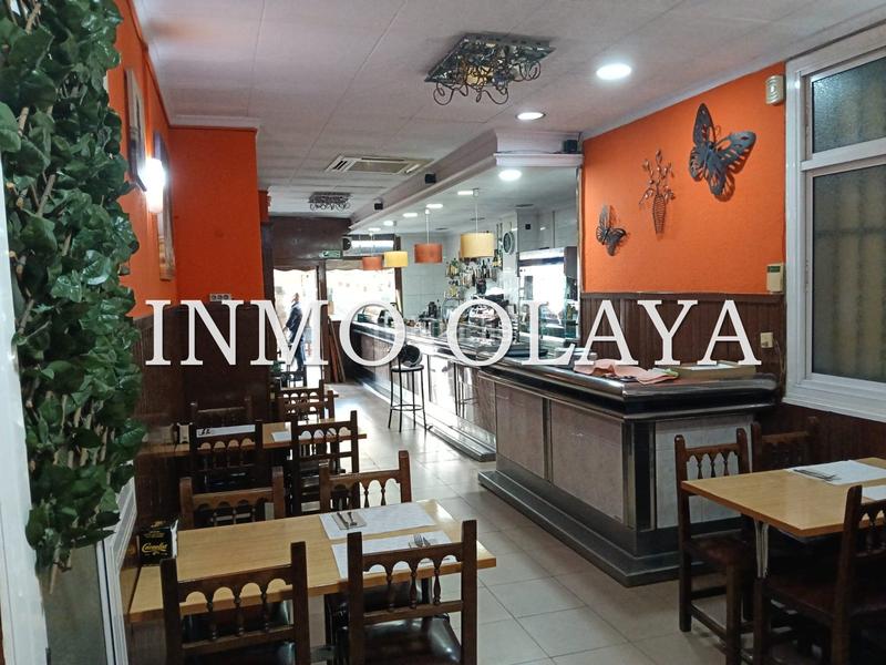 Foto e6008990-4e08-4501-8f9b-65c197cc1a3c. Transfer business premise with heating in Font de la Guatlla Barcelona