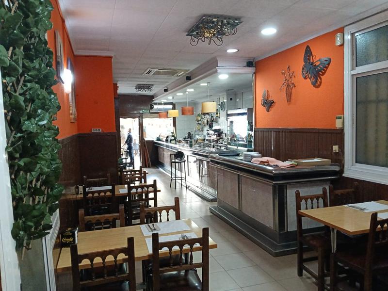 Foto 21d036fe-da55-4510-8263-07798827e524. Trapasso locale commerciale con riscaldamento in Font de la Guatlla Barcelona