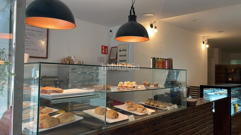 Foto 38ae39b1-62d4-4127-bfa5-c3be5ea45c3b. Traspàs local comercial amb calefacció a Vila de Gràcia Barcelona