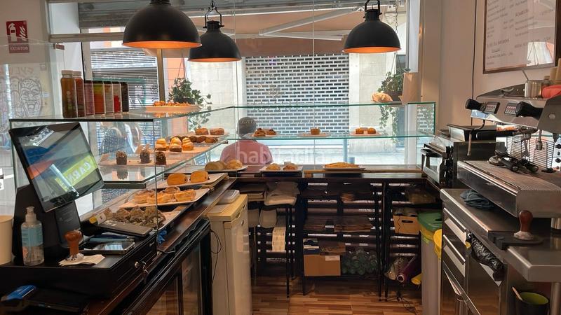 Foto 68832260-bdc1-46c5-878f-2ffbe07e0357. Traspaso local comercial traspaso pastelería con obrador en gràcia en Barcelona