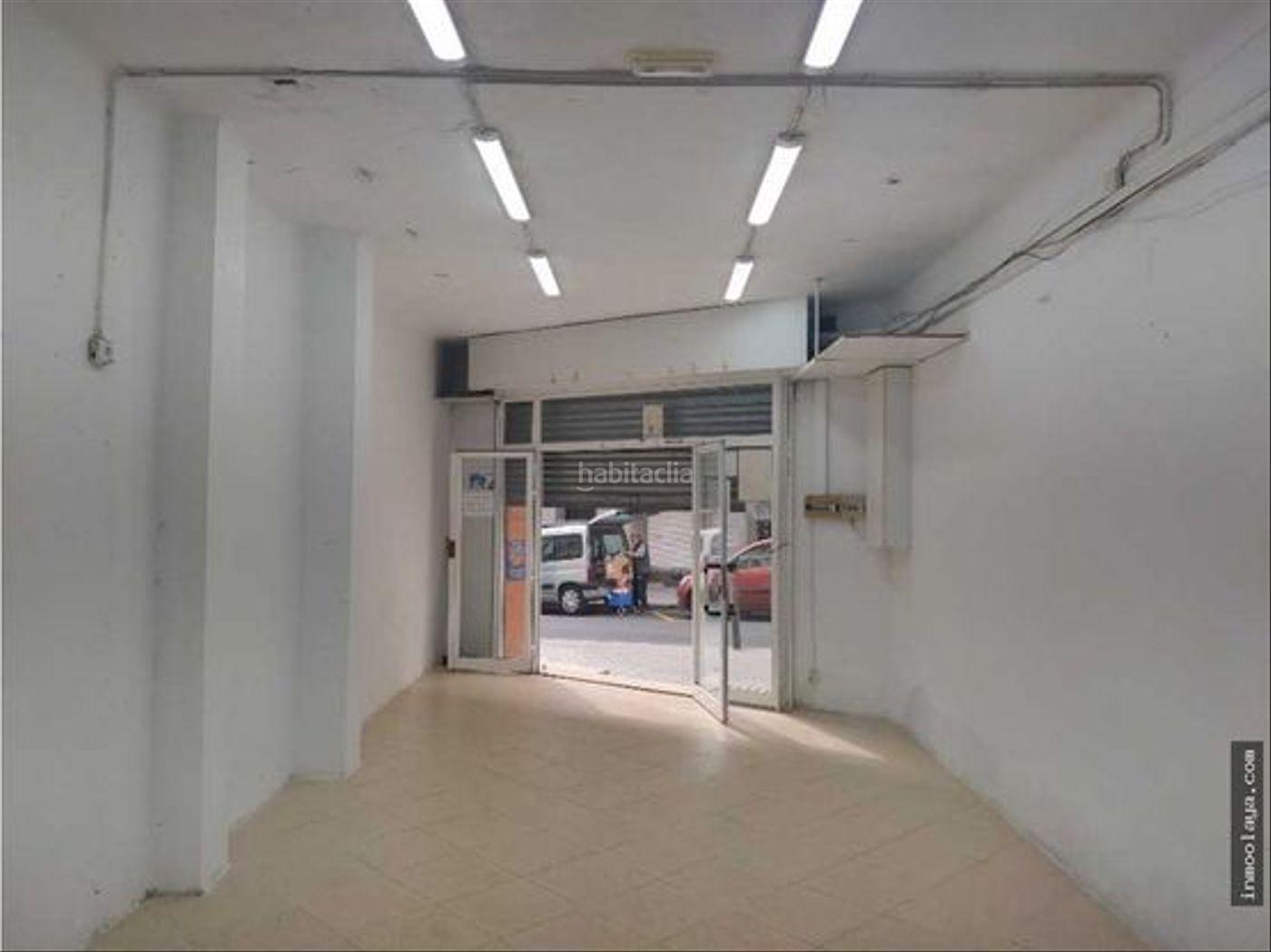 Venta de local en La Salud Badalona
