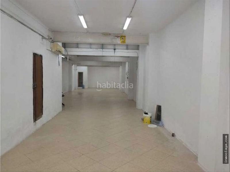 Foto d3c67ab7-0a49-40c5-ad1d-4e817c895eda. Local comercial venta de local en la salud en Centre Badalona