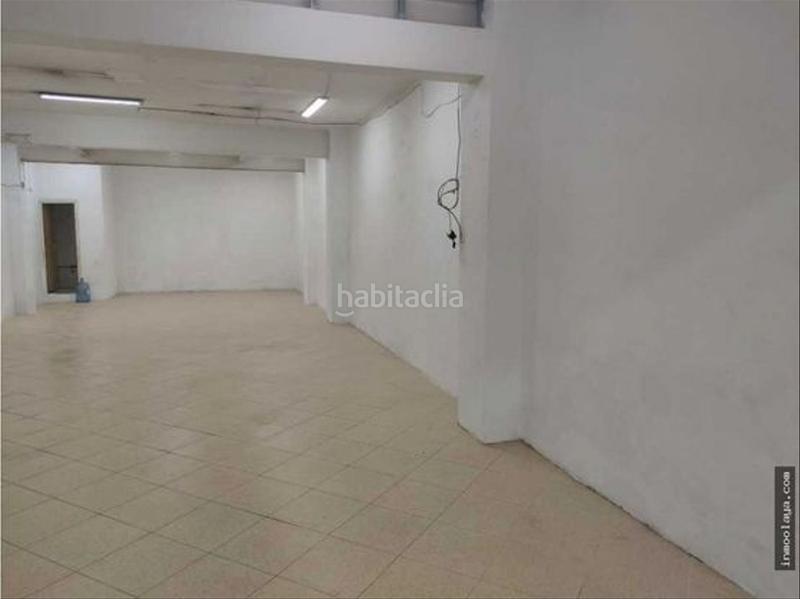 Foto f3c8aecc-59eb-470a-930e-a197739e1ddf. Local comercial venta de local en la salud en Centre Badalona