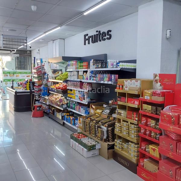 Foto 88864d99-865a-4004-90fa-81e45268c8ba. Traspaso local comercial traspaso supermercado en Sabadell