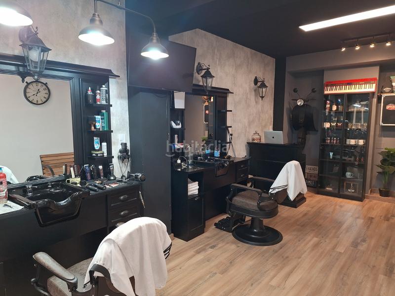 Foto 792c2cef-8232-4d01-a6a2-1b4400024270. Pas-de-porte local commercial avec chauffage dans Barri de les Corts Barcelona