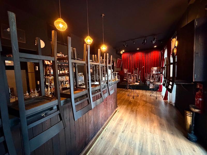 Foto 0f3b439c-891f-4a06-8a38-fe43ec361d3c. Traspaso local comercial traspaso bar c1 en Sants, en Barcelona