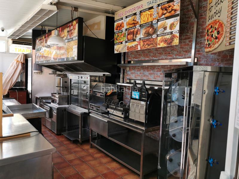 Foto 4c815932-8b7d-4877-ab40-6834feb3b124. Traspaso local comercial traspaso restaurante en Els Pins Blanes